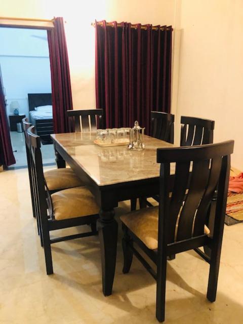 Apartamento Tattva 2 Varanasi Exterior foto